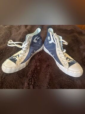 Converse Men’s Navy and White High-Top Sneakers with Star Patch